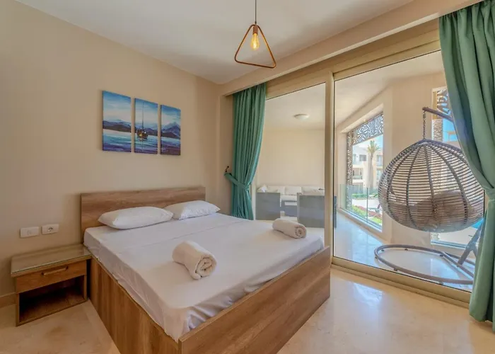 Mangroovy 3br Private & Pool View *