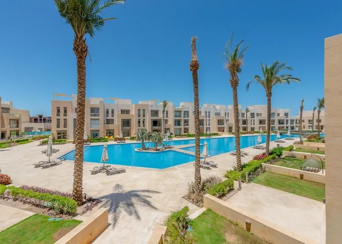 Mangroovy 3br Private & Pool View *