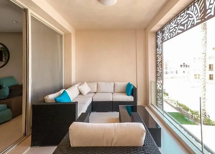Mangroovy 3br Private & Pool View